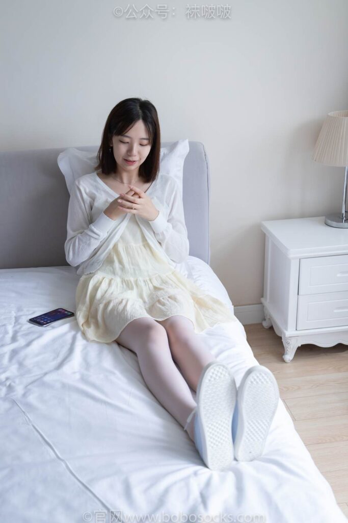 [BoBoSocks襪啵啵]NO.005 小甜豆-帆布鞋、薄白絲 [133P/1V/3.14GB]插圖4