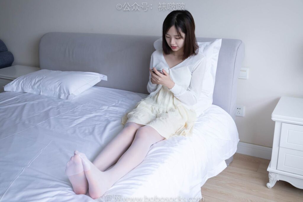 [BoBoSocks襪啵啵]NO.005 小甜豆-帆布鞋、薄白絲 [133P/1V/3.14GB]插圖5