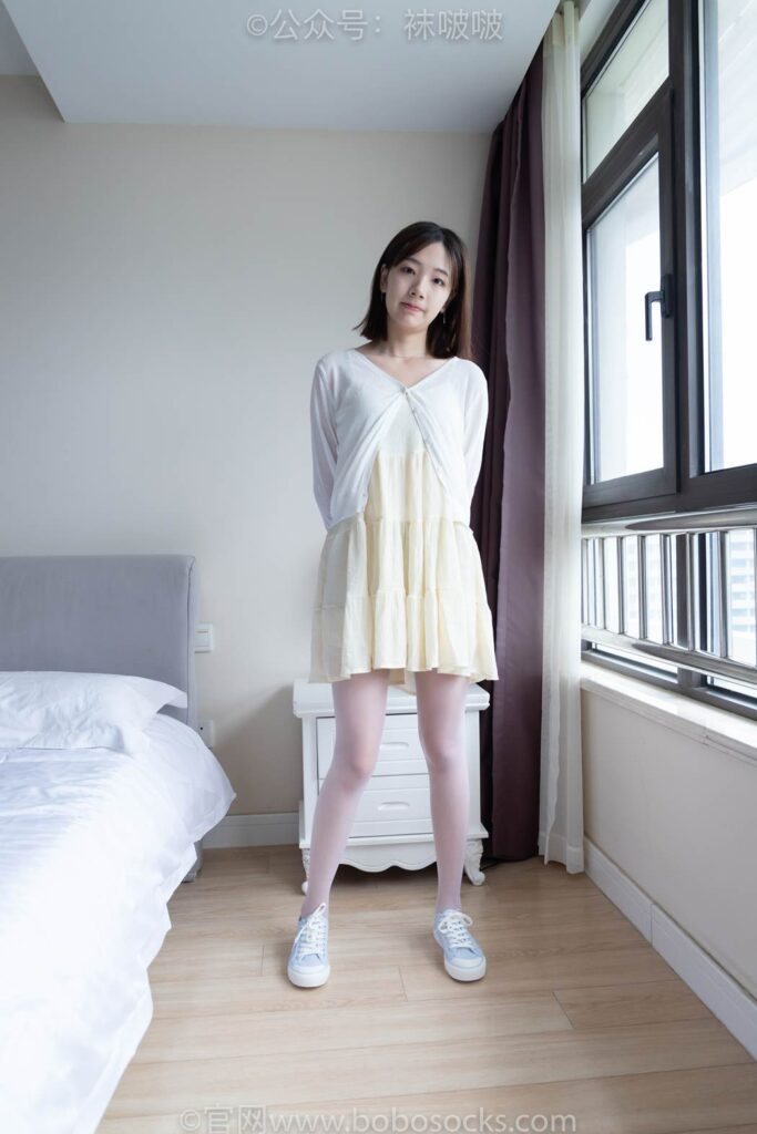 [BoBoSocks襪啵啵]NO.005 小甜豆-帆布鞋、薄白絲 [133P/1V/3.14GB]插圖3