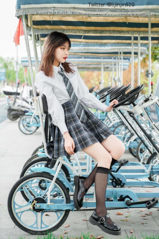 梨瑾瑾 NO.008 - 戶外JK2[47P/616MB]-無料攝影圈