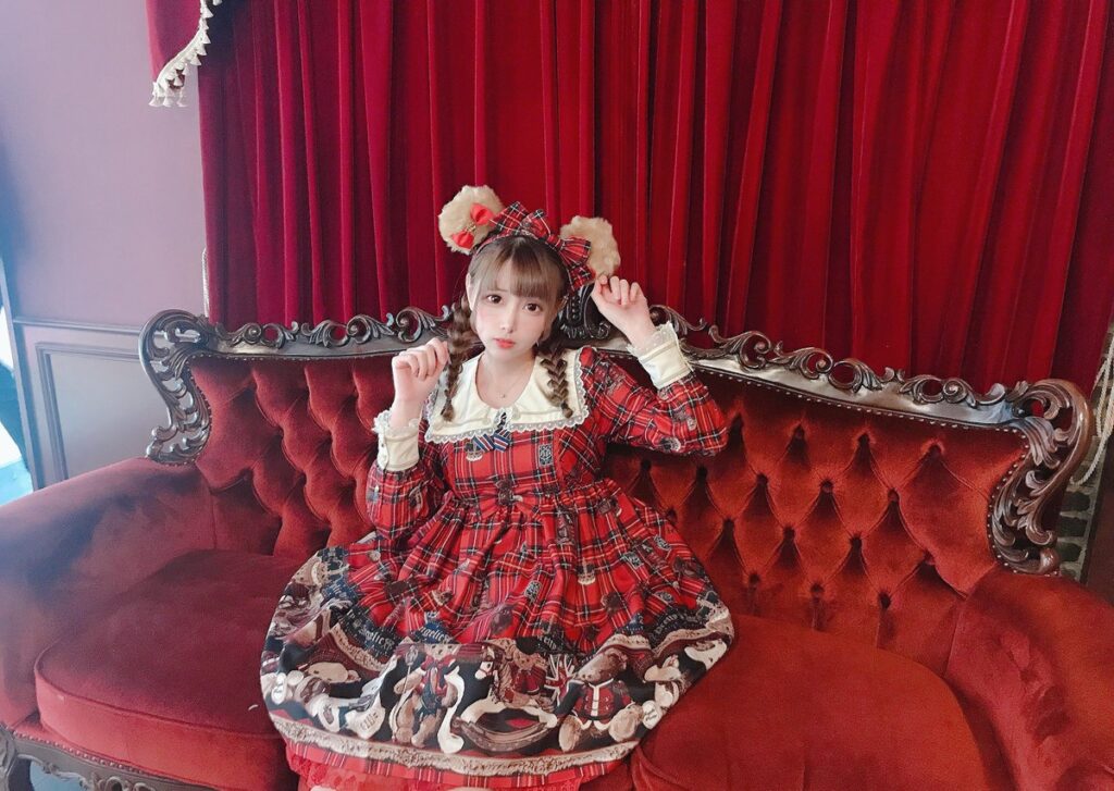 凜子醬 NO.018 – Lolita 泰迪熊[10P/23MB]插圖2