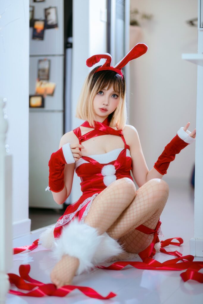 洛桑w伊梓 007 網(wǎng)襪絲帶兔兔 [46P/4V/423MB]插圖