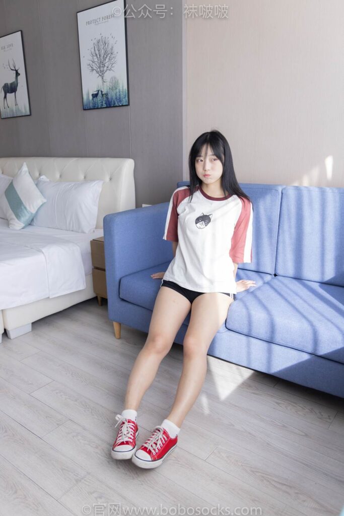 [BoBoSocks襪啵啵]NO.036 菠蘿-帆布鞋、白棉襪、裸足 [138P/1V/6.73GB]插圖1