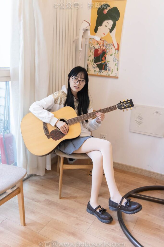 [BoBoSocks襪啵啵]NO.047 稚予-皮鞋、厚肉絲 [131P/1V/7.17GB]插圖2