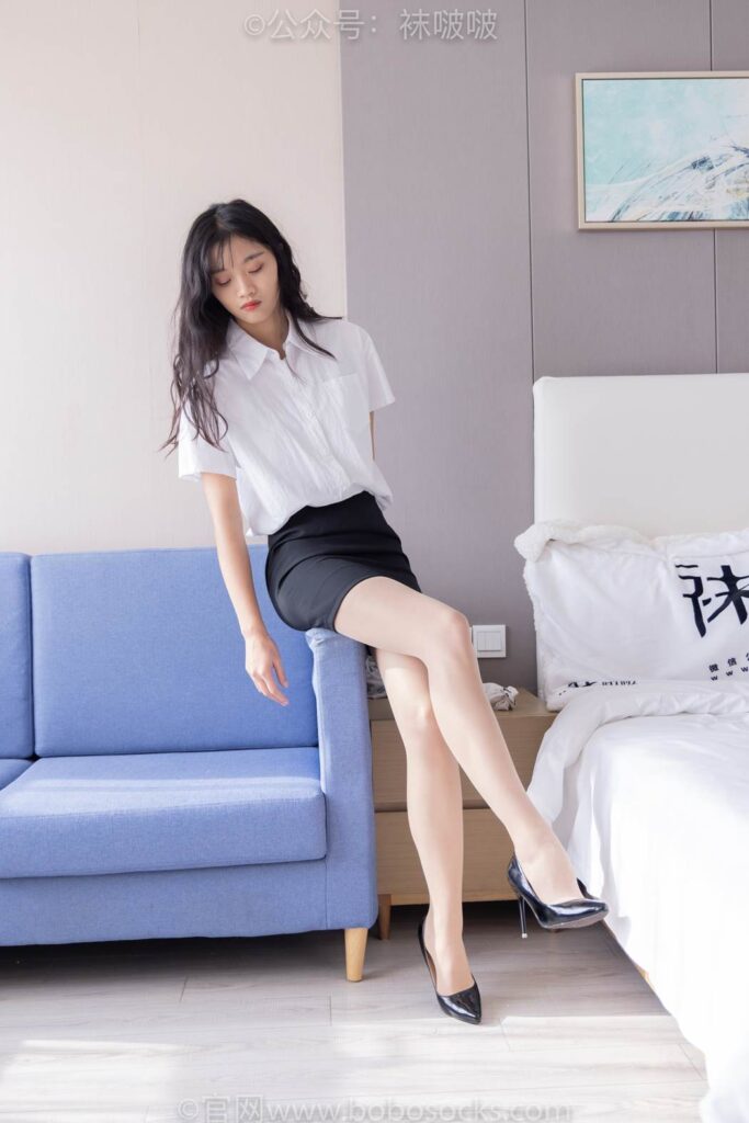 [BoBoSocks襪啵啵]NO.071 涵涵-OL制服、高跟鞋、肉絲 [145P/1V/6.84GB]插圖1