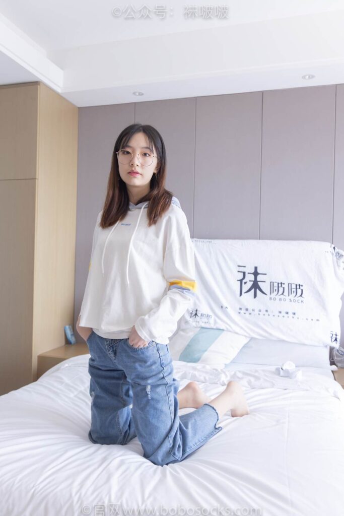 [BoBoSocks襪啵啵]NO.080 小甜豆-帆布鞋、白棉襪、肉絲 [140P/1V/6.63GB]插圖