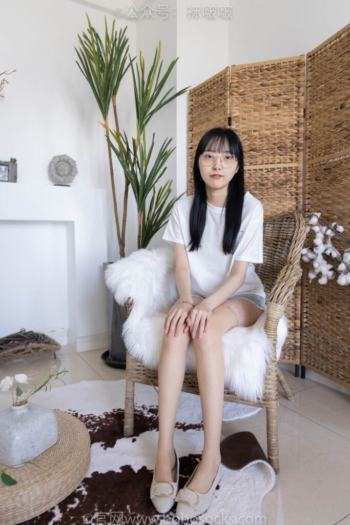 [BoBoSocks襪啵啵]NO.086 稚予-平底鞋、過膝肉絲[130P/1V/4.97GB]插圖1