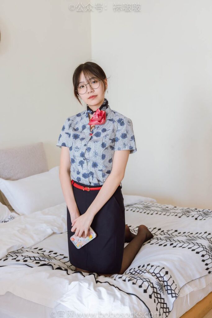 [BoBoSocks襪啵啵]NO.087 小甜豆-空姐制服、高跟鞋、黑絲[130P/1V/7.13GB]插圖