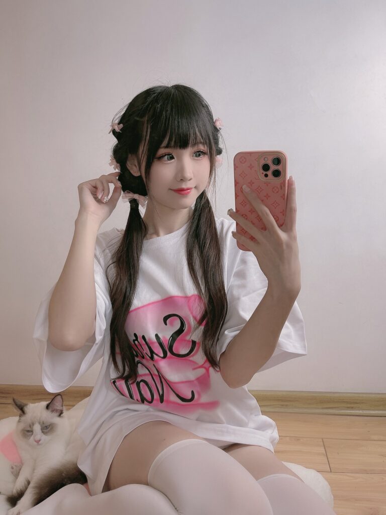 miko醬ww NO.051 – mikoの白絲01[241P/1.70GB]插圖1