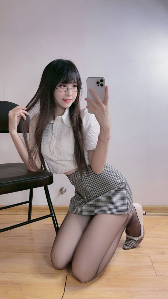 miko醬ww NO.056 – mikoの黑絲03[185P/1.26GB]插圖