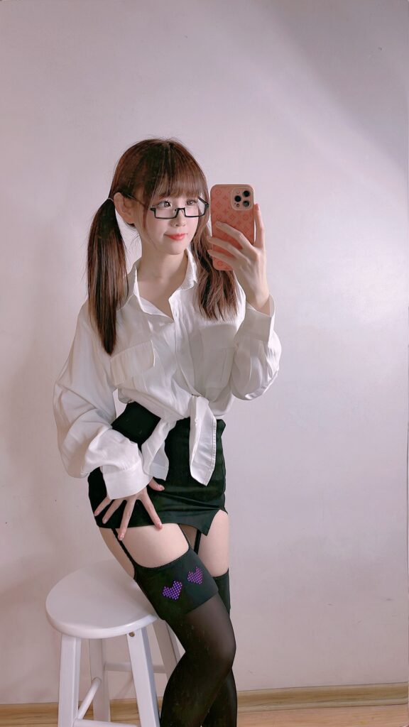 miko醬ww NO.057 – mikoの黑絲04[182P/1.31GB]插圖2