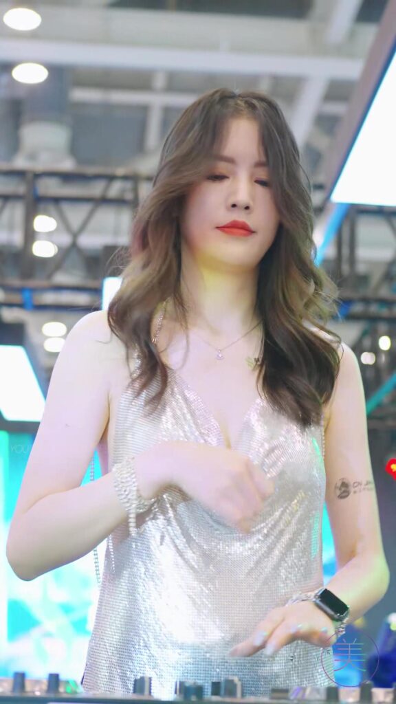 NO.0648 2023 蘇州GTSHOW改裝車展 Auto Salon Racing Model 38[1V/894MB]插圖