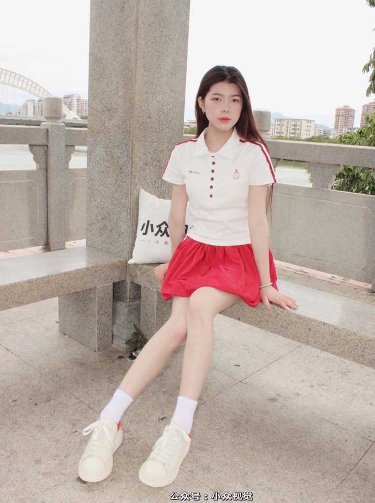 小眾視覺 011-雪糕戶外休閑白襪板鞋［114P/1V/5.48G］插圖1