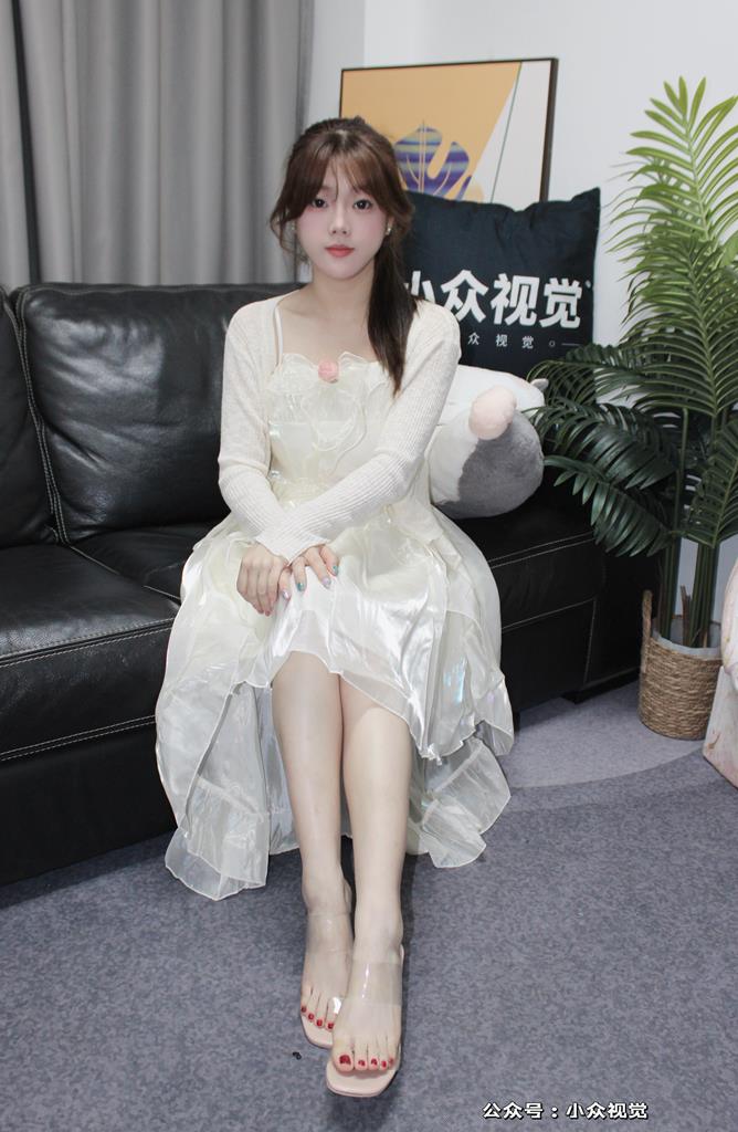 小眾視覺 012-小薯條公主裙高跟涼拖搭配［92P/1V/5.73G］插圖1