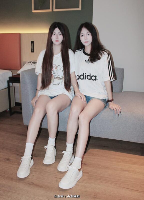 小眾視覺 013-小蘋果和芳芳雙人休閑短褲［130P/2V/5.8G］-無料攝影圈