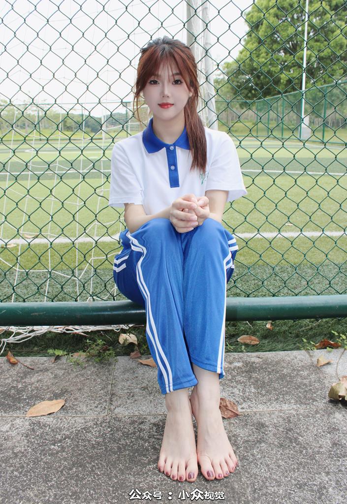 小眾視覺 015-小薯條戶外深圳校服白襪［128P/1V/5.34G］插圖