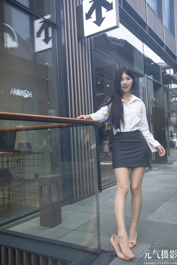 元氣攝影 005 巧兒 商業(yè)街玉女 [46P/256M]插圖