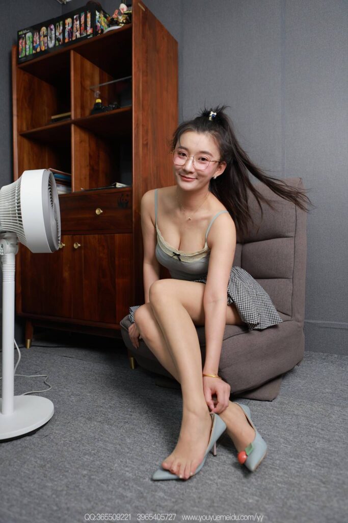 [IESS異思趣向] 2025.07.25 絲享家2115：秋秋《低胸吊帶（上）》[96P/101MB]插圖2