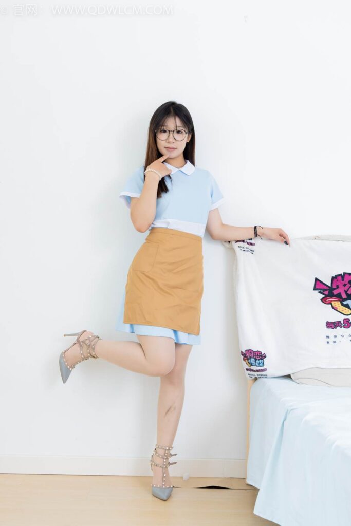 物戀傳媒 NO.2424 小可-高跟鞋、薄肉絲[150P/1V/3.63GB]插圖1