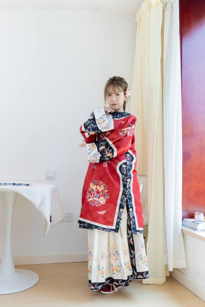 物戀傳媒 NO.2429 小曦-漢服、布鞋、足袋、白棉襪[197P/1V/3.84GB]插圖1