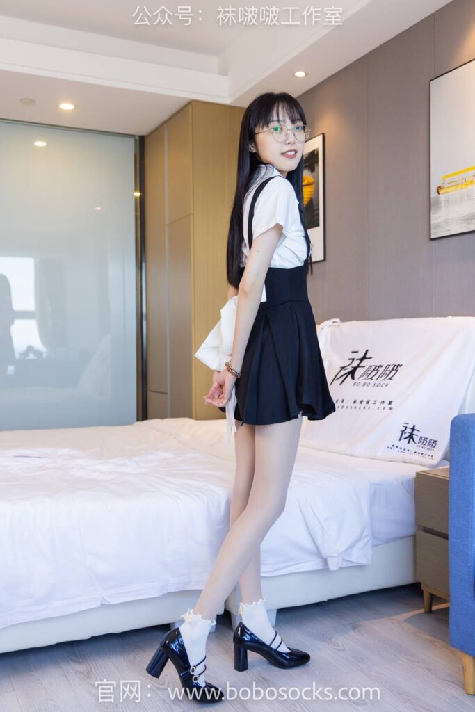 [BoBoSocks襪啵啵]NO.121 稚予-高跟鞋、白棉襪、肉絲[140P/1V/5.80GB]插圖1