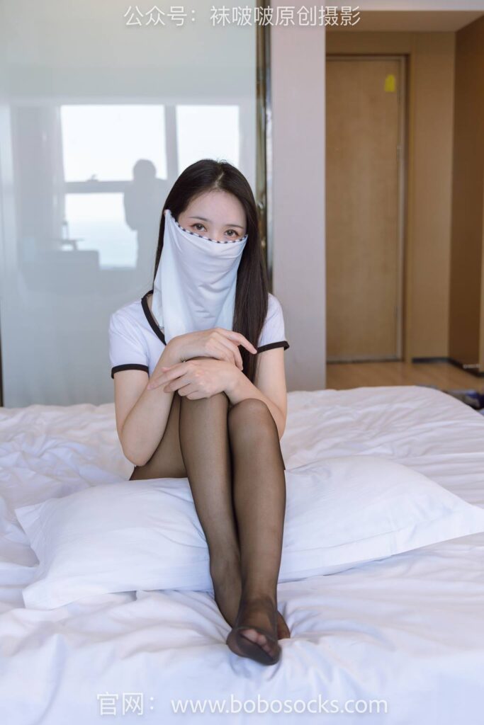 [BoBoSocks襪啵啵]NO.144 小安-板鞋、黑絲、部分戴面紗[168P/1V/7.13GB]插圖2