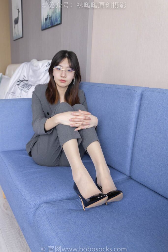 [BoBoSocks襪啵啵]NO.172 小甜豆-高跟鞋、肉絲、ol風(fēng)[139P/1V/5.63GB]插圖2