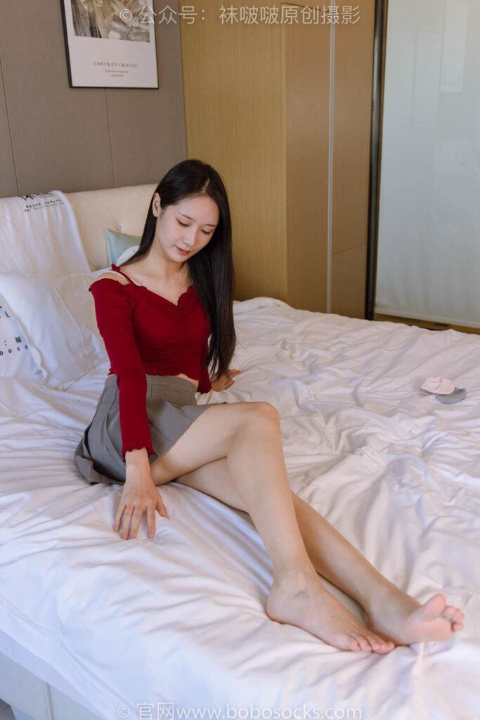 [BoBoSocks襪啵啵]NO.190 小安-兩雙高跟鞋、兩雙船襪、裸足[160P/1V/6.92GB]插圖