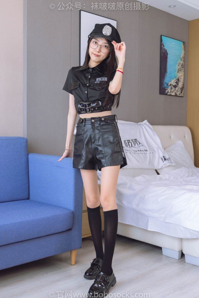 [BoBoSocks襪啵啵]NO.198 稚予-皮鞋、黑色小腿襪、高跟鞋、肉絲[138P/1V/5.66GB]插圖1