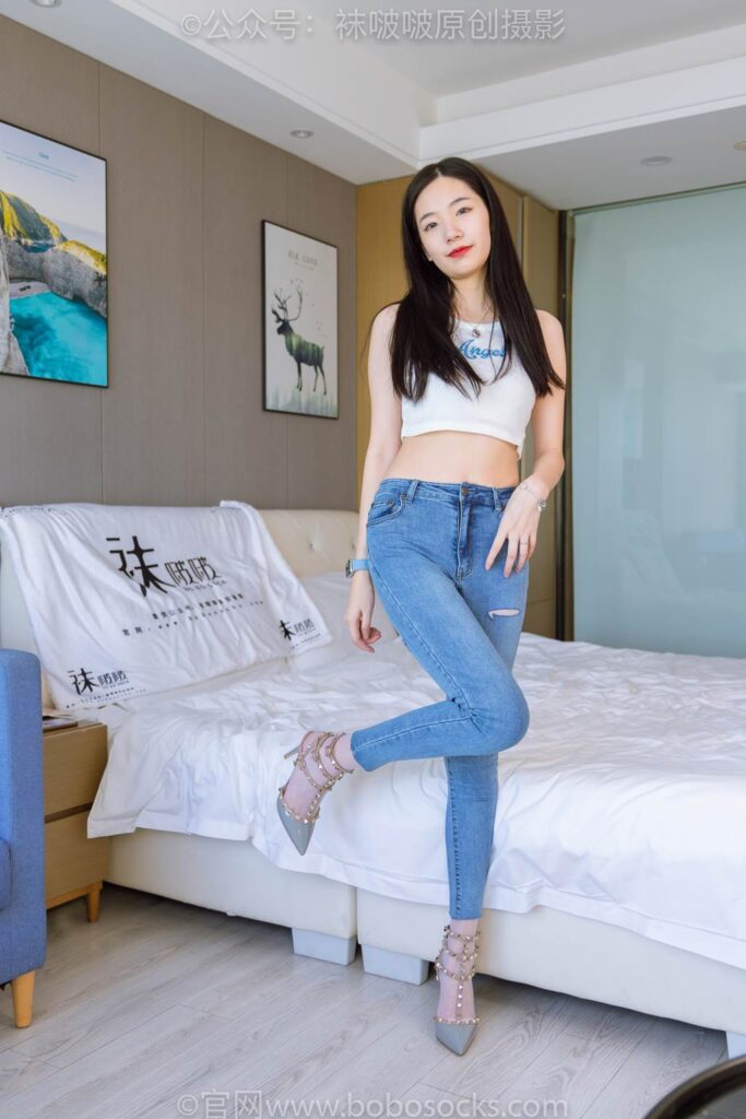 [BoBoSocks襪啵啵]NO.201 小甜豆-高跟鞋、白絲[140P/1V/6.87GB]插圖