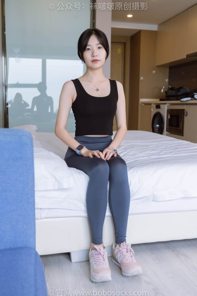 [BoBoSocks襪啵啵]NO.212 小甜豆-運動鞋、肉絲、瑜伽褲褲里絲[140P/1V/5.76GB]插圖1