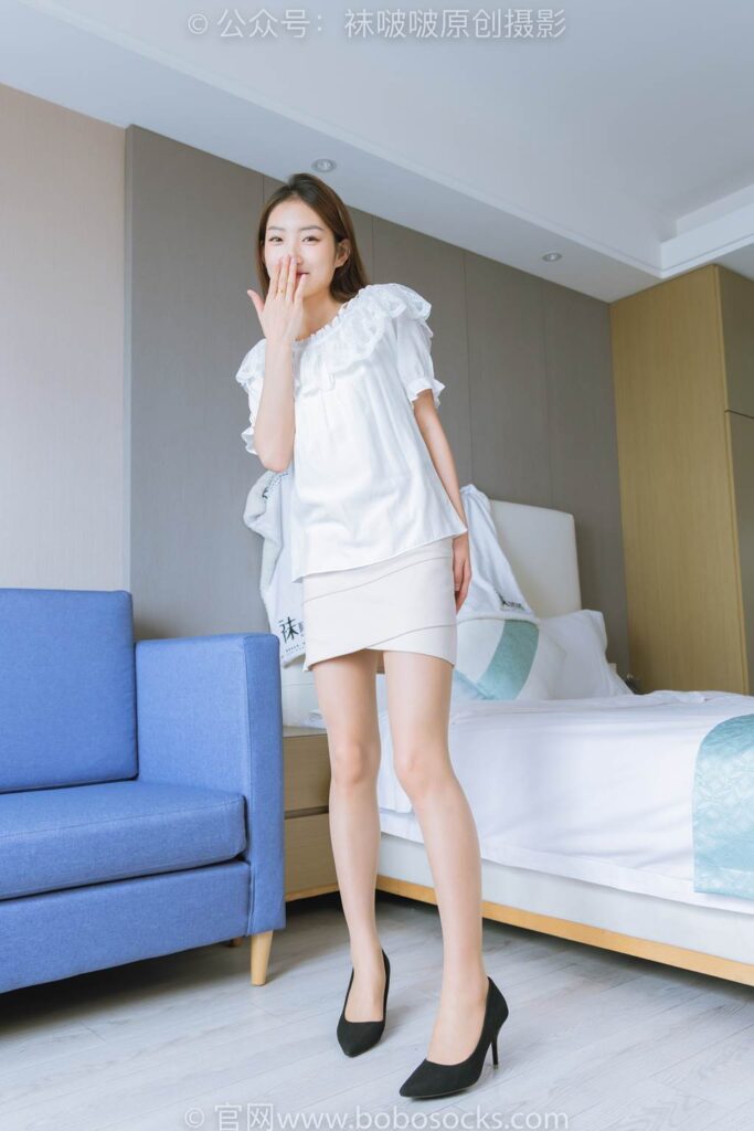 [BoBoSocks襪啵啵]NO.223 小沫-高跟鞋、油亮肉絲[142P/1V/5.38GB]插圖1