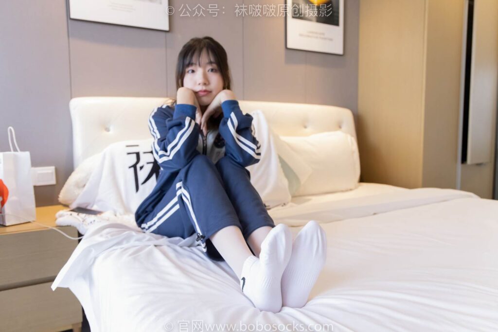[BoBoSocks襪啵啵]NO.226 小甜豆-運動鞋、白棉襪、白絲[140P/1V/6.51GB]插圖3