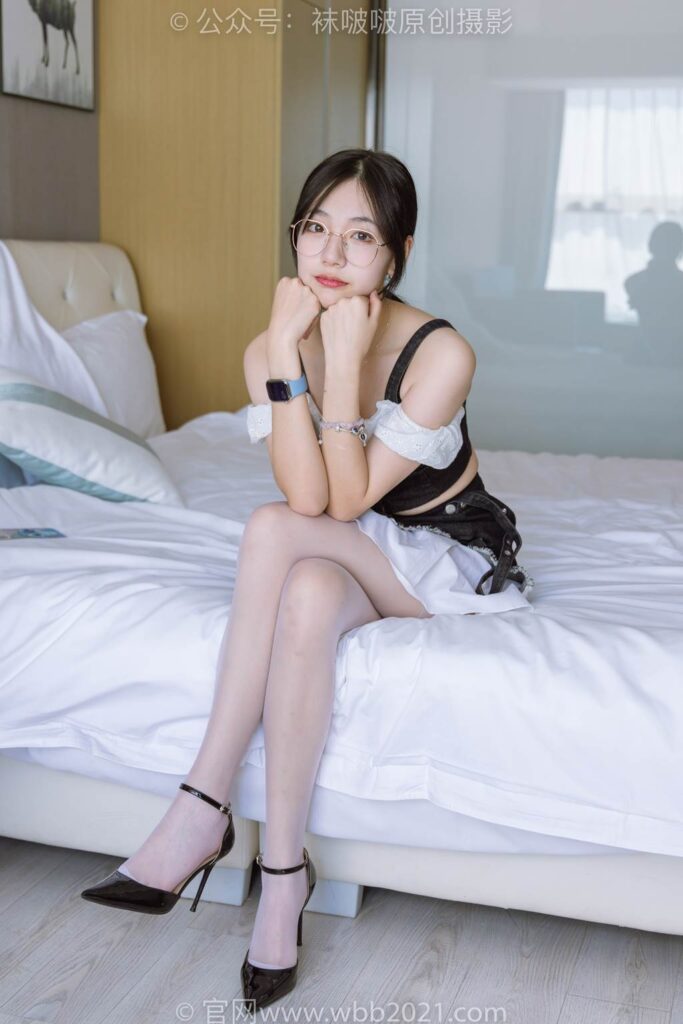 [BoBoSocks襪啵啵]NO.235 小甜豆-兩雙高跟鞋、白絲[147P/1V/6.51GB]插圖