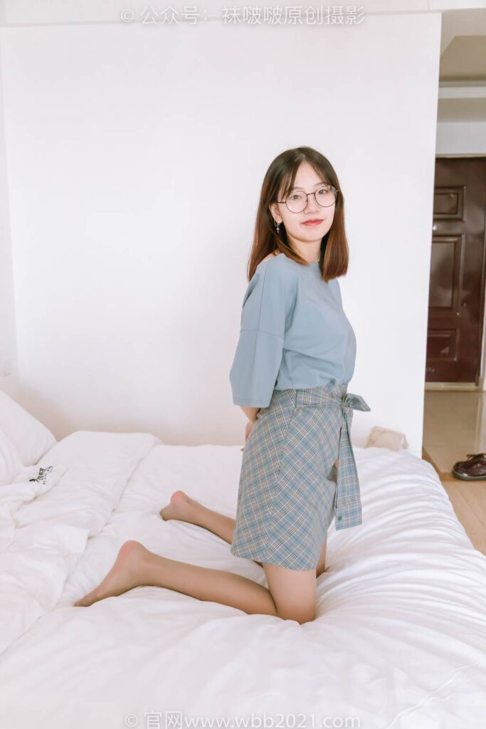 [BoBoSocks襪啵啵]NO.239 小甜豆-棉拖鞋、灰絲、裸足[140P/1V/5.22GB]插圖3