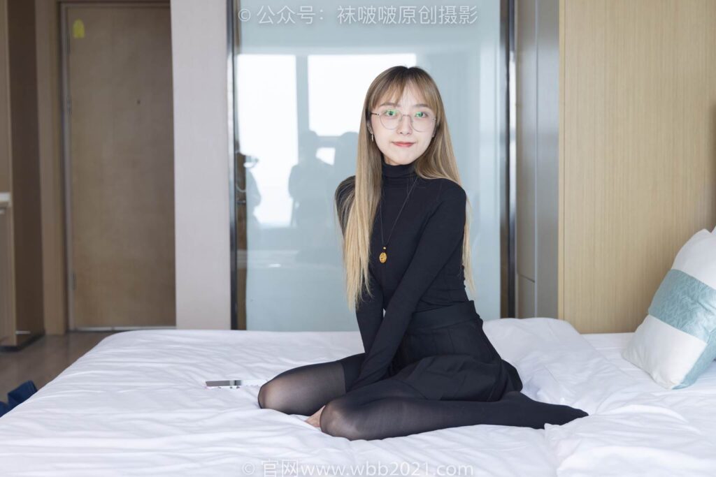 [BoBoSocks襪啵啵]NO.255 稚予-皮鞋、厚黑絲[145P/1V/5.36GB]插圖2