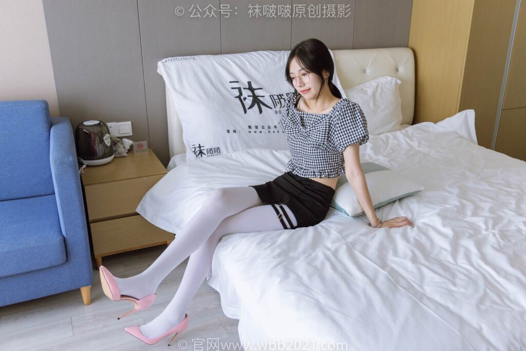 [BoBoSocks襪啵啵]NO.272 小甜豆-長(zhǎng)靴、高跟鞋、厚白絲[140P/1V/6.45GB]插圖1