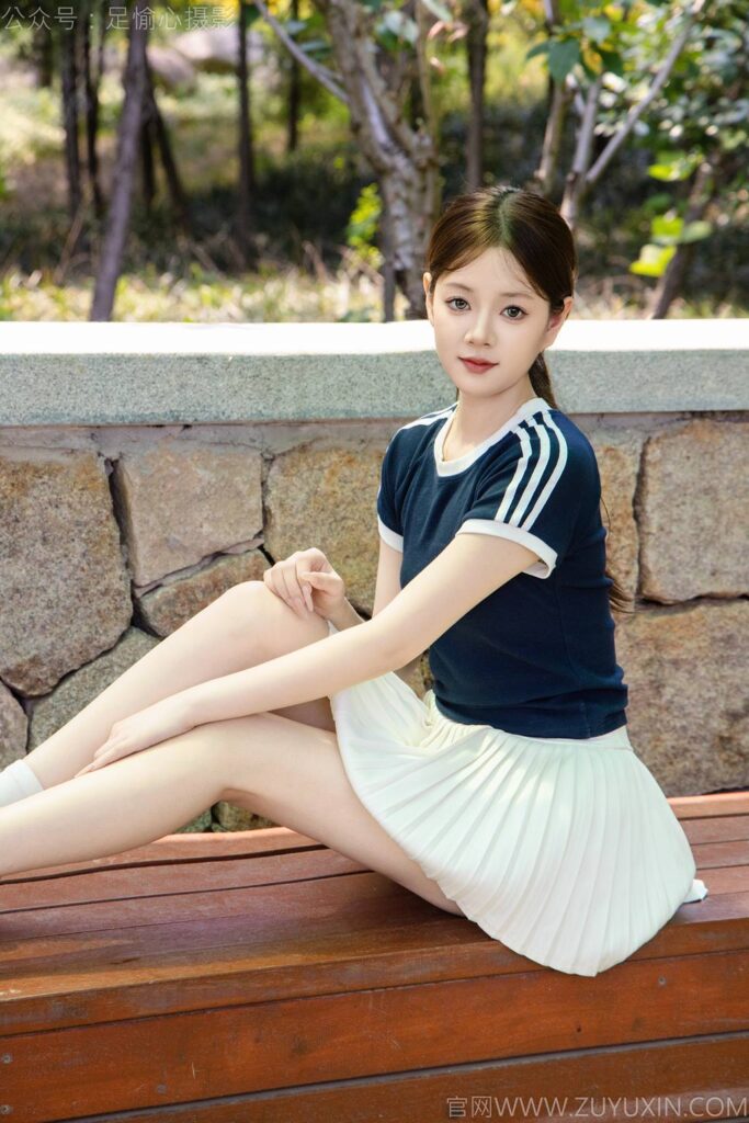 足愉心 NO.039 嘉怡（搭配：體操服、白色短裙、白色棉襪、運(yùn)動(dòng)鞋）[120P/2V/14.8GB]插圖3