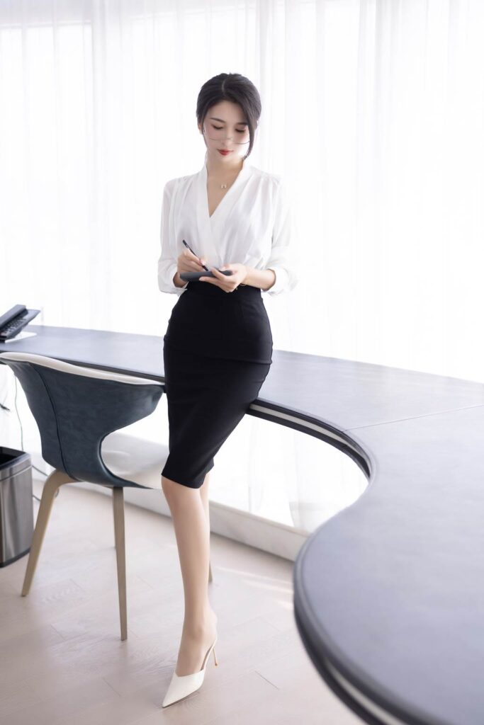 林樂一 – 魅力御姐[102P/237MB]插圖