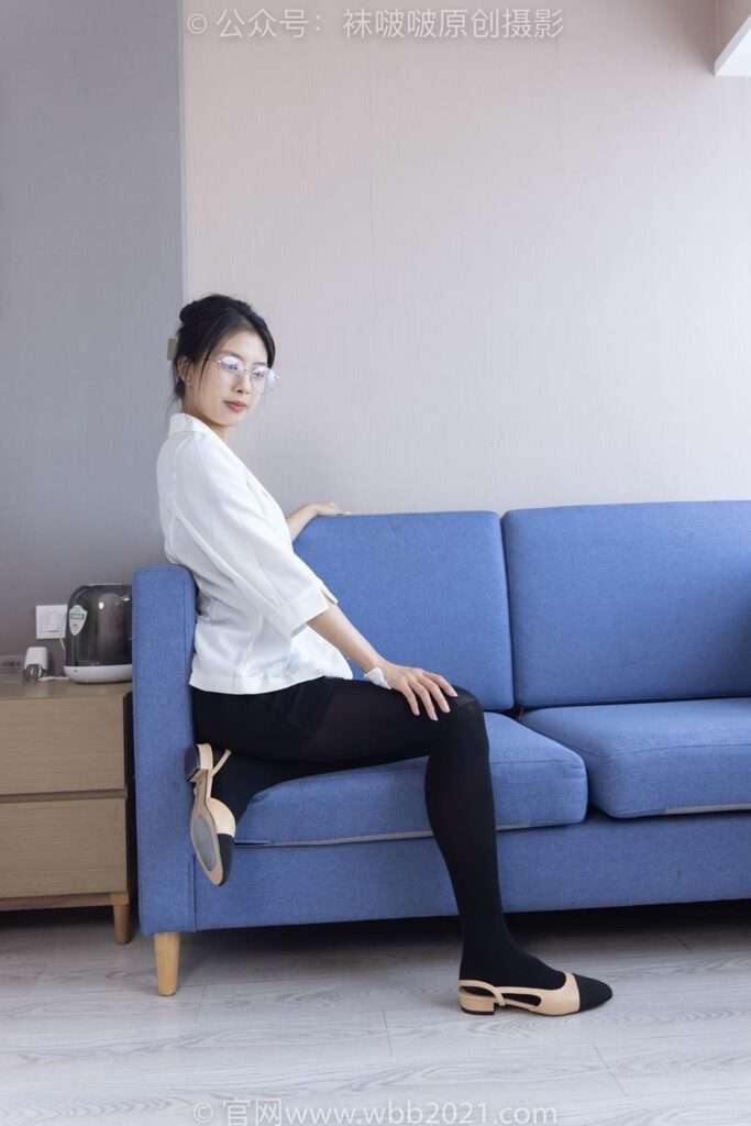 [BoBoSocks襪啵啵]NO.292 奶油-兩雙平底鞋、厚黑絲、厚肉絲[150P/1V/5.55GB]插圖2