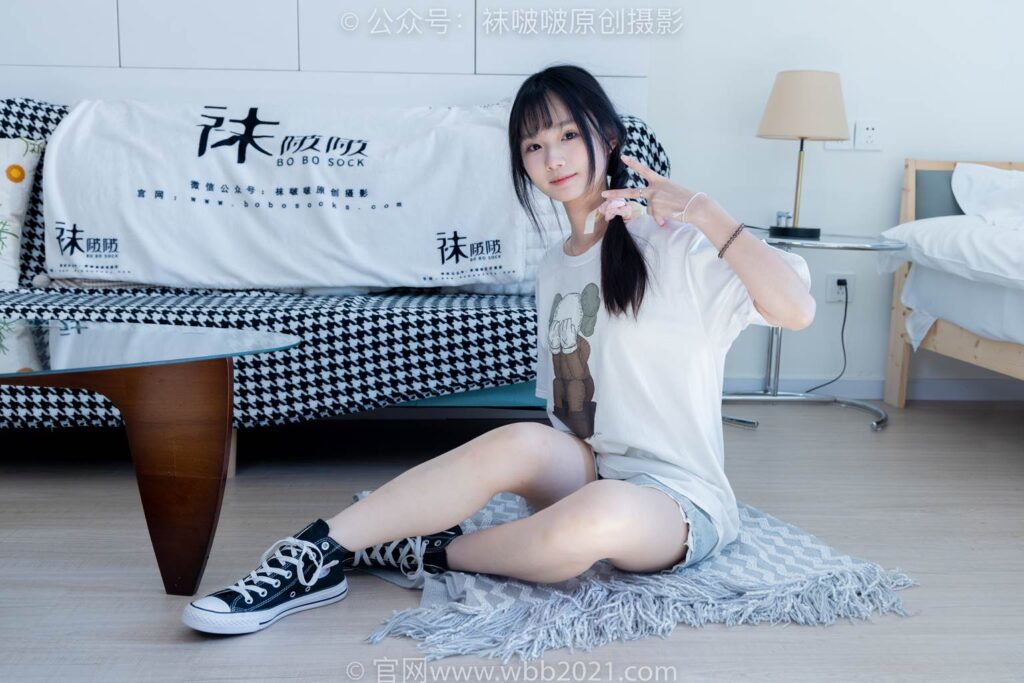 [BoBoSocks襪啵啵]NO.331 甜甜圈-板鞋、白棉襪、裸足[144P/1V/5.74GB]插圖2