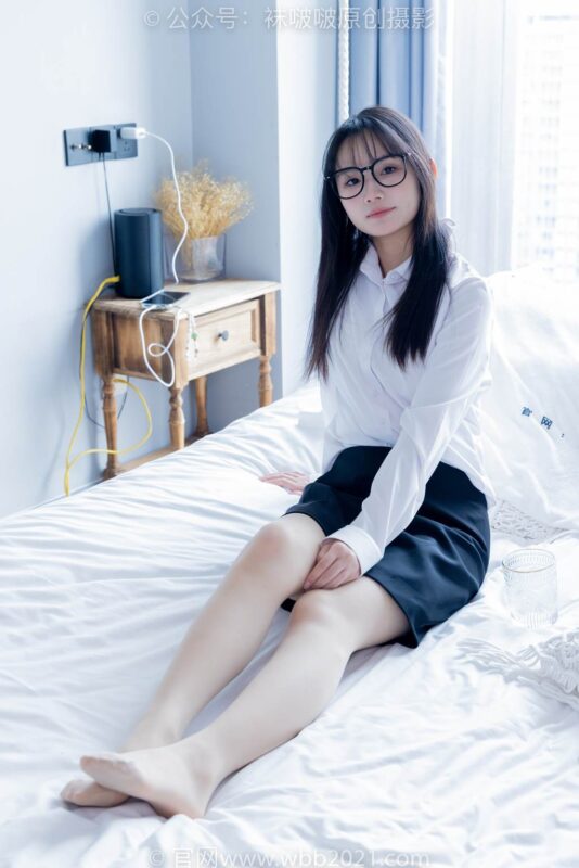 [BoBoSocks襪啵啵]NO.338 甜甜圈-高跟鞋、肉絲、ol風(fēng)[150P/1V/6.54GB]-無(wú)料攝影圈