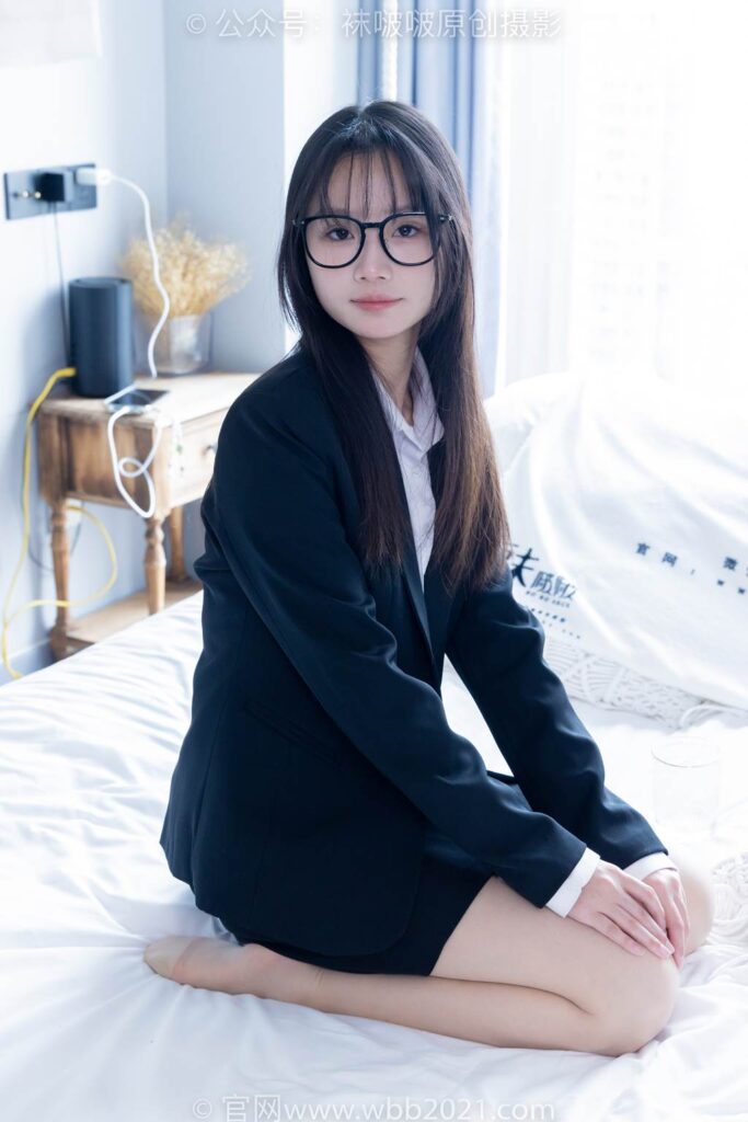 [BoBoSocks襪啵啵]NO.338 甜甜圈-高跟鞋、肉絲、ol風(fēng)[150P/1V/6.54GB]插圖3