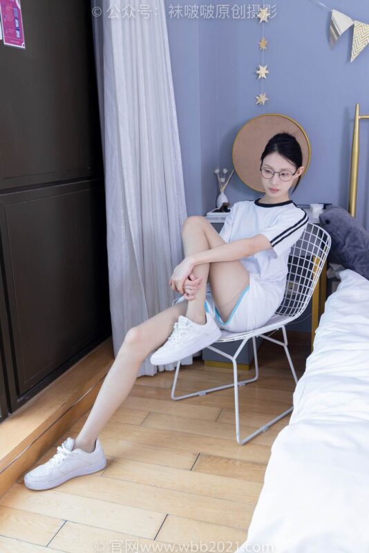 [BoBoSocks襪啵啵]NO.350 雪糕-板鞋、灰絲[180P/1V/8.31GB]-無(wú)料攝影圈