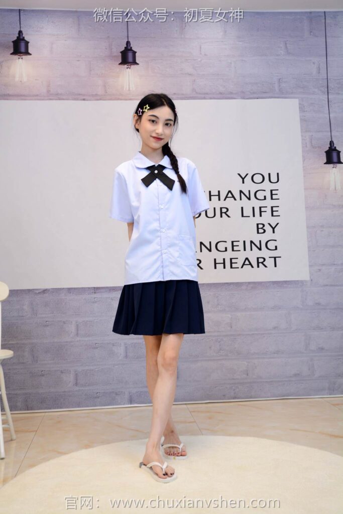 初夏女神 NO.291 柒柒 粉藍(lán)白[90P/1V/4.16GB]插圖3