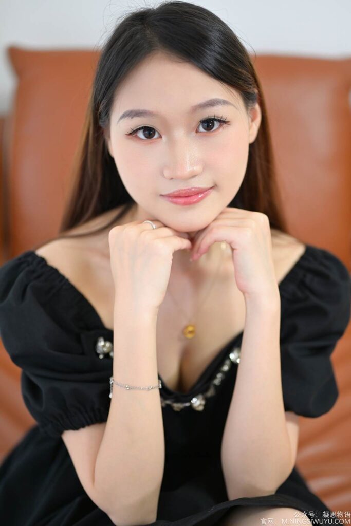 凝思攝影 NO.001 怡怡-連衣裙、黑絲、高跟鞋[137P/1V/3.74GB]插圖2