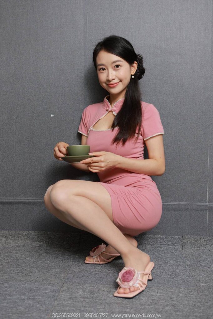 [IESS異思趣向] 2025.08.26 絲享家2141：小婕《粉粉嫩嫩》[79P/91MB]插圖1