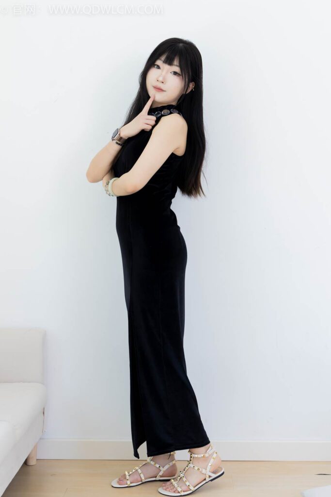 物戀傳媒 NO.2453 嘟嘟-三雙平底涼鞋、薄黑絲、裸足[267P/1V/5.07GB]插圖2