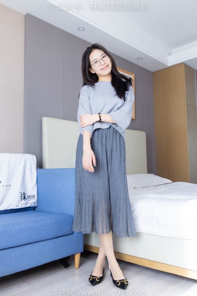 [BoBoSocks襪啵啵]NO.358 芝士-平底鞋、板鞋、肉絲、厚黑絲[150P/1V/6.26GB]插圖1