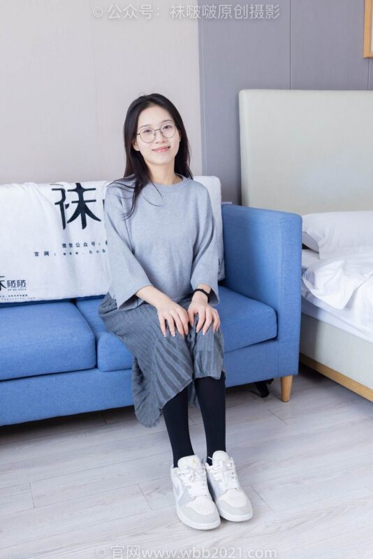 [BoBoSocks襪啵啵]NO.358 芝士-平底鞋、板鞋、肉絲、厚黑絲[150P/1V/6.26GB]-無料攝影圈